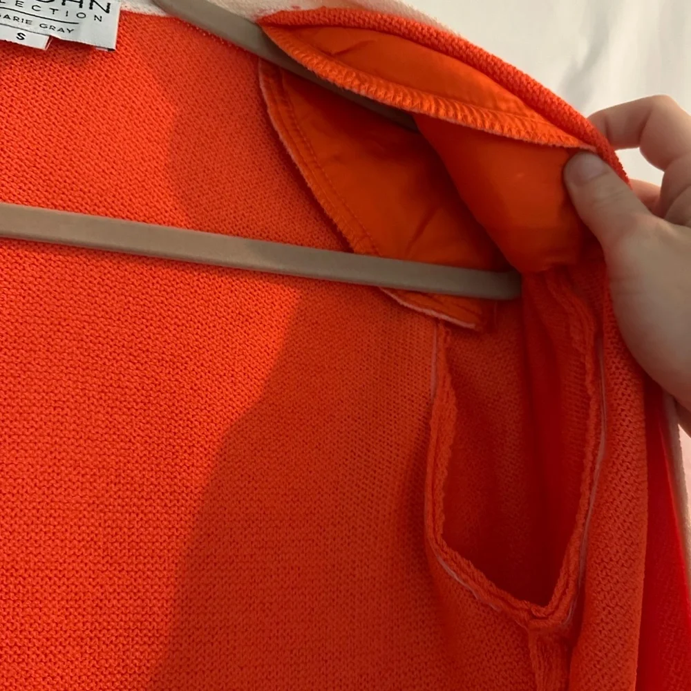 St. John Orange and White Sweater - Picture 5 of 5